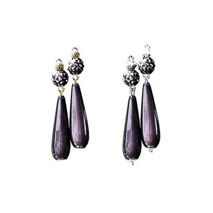 Pendientes gris oscuro lágrima ligera con pavimento elige clip o perforado - Imagen 1 de 3