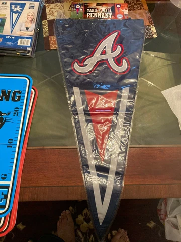Atlanta Braves Embroidered Yard/Wall 34" X 14" Licensed MLB Pennant Flag Cover