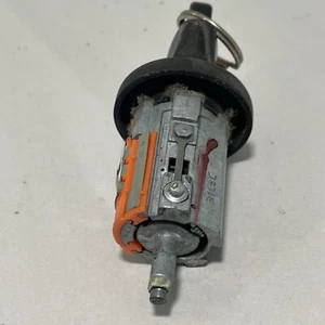 1998-2007 FORD F-250 F-350 PICKUPS IGNITION LOCK CYLINDER Ranger Explorer - Picture 1 of 7