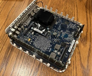 Apple A1103 Mac Mini Main Board And RAM PowerPC - Picture 1 of 5