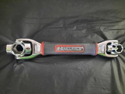 Llave de vaso Black & Decker 8 en 1 16 tamaños 8 SAE y 8 métricas A1 Foto 1 de 4