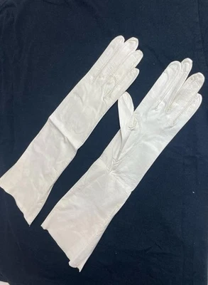 Vtg Wear Right French 14" Elbow Formal Gloves Womens Sz 7.5 White Soft Leather - Image 1 of 4