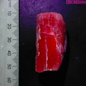 Purple Scapolite UV reactive natural glowing raw crystal mineral specimen 172ct - Picture 1 of 10