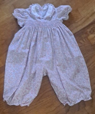 Mameluco largo vintage Seasons by FELTMAN estampado floral bordado/calado a mano 2T-3T? Foto 1 de 4