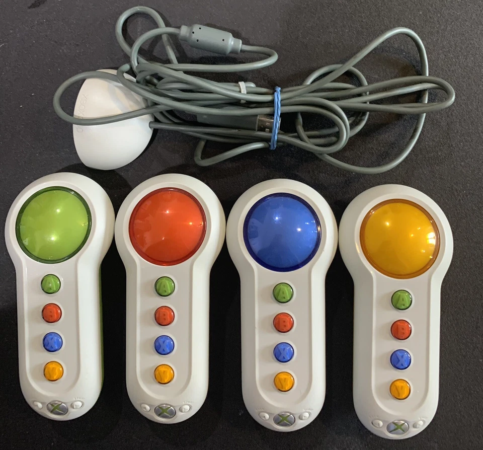 LOTE ZUMBADOR INALÁMBRICO SCENE IT JUEGO DE 4 BOTONES GRANDES Y RECEPTOR IR Xbox 360 OEM Foto 1 de 1