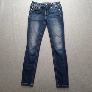 Pantalones de mezclilla Miss Me para mujer 27 tiro medio corte bootcut alas bordadas adornadas azul - Imagen 1 de 17