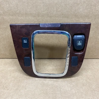 Unidad de bisel de palanca de cambios central Suzuki XL-7 2003-2006 75812-50J10 OEM Foto 1 de 4