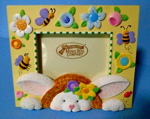 San Francisco Music Box "Here Comes Peter Cottontai"l Picture Frame - Picture 1 of 4