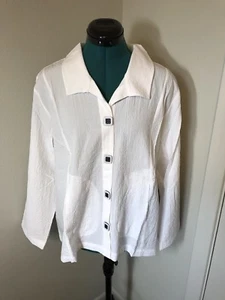 Habitat - White Pockets Shirt .NWT .Size M. - Picture 1 of 3