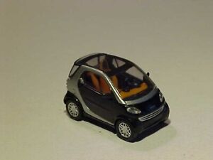 1.2 INCH 2004 Mercedes Smart ForTwo Panorama Roof Busch 1/87 Plastic Mint Loose