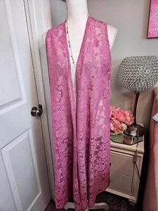 Lularoe Beautiful Pink Lavender Lace Duster Vest - Picture 1 of 7