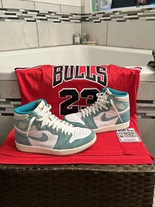 Air Jordan Retro 1 Turbo Green Herren Größe 9,5 - Bild 1 von 8