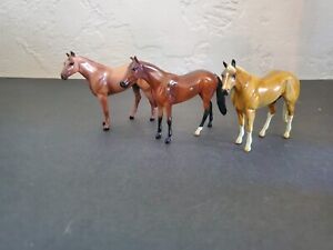 Breyer Model Horses  P S. Co  Lot Of 3 Glossy horse models