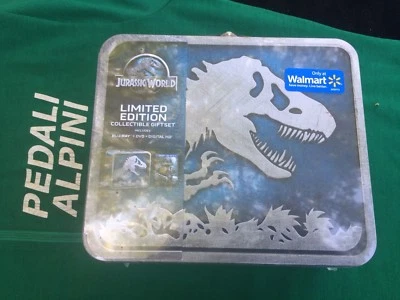 Jurassic World Limited Edition Exclusive Gift Set Blu-ray+DVD+HD Lunchbox New - Image 1 of 4