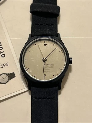 Reloj Mondaine para mujer MH 1.L 1110.LD correa de cuero Foto 1 de 4