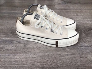 Converse Women’s Size 10 Ivory Leopard Shoes Sneakers Low Top Lift 565626F - Picture 1 of 12