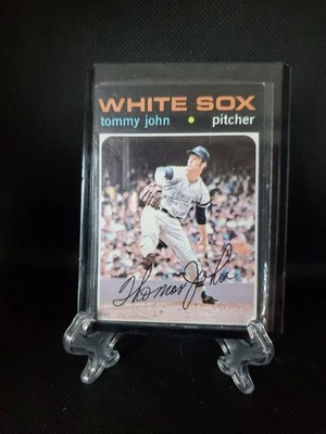 1971 Topps Set-Break #520 Tommy John  - Image 1 of 2