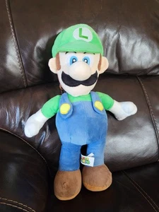 Super Mario Bros Luigi Plush Doll 2022 Nintendo Basic Fun 20” Stuffed Toy Green - Picture 1 of 9