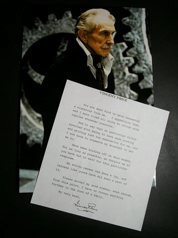 VINCENT PRICE TYPED LETTER SIGNED IN PRINT AND A  BIG SIZE COLOR PHOTOGRAPH Cover