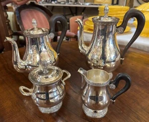 Antiguo y elegante juego de café de té Christofle Malmaison plateado Francia principios del siglo XX - Imagen 1 de 12