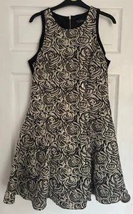 Beautiful woman's Miss Selfridge dress size 12 black/gold party/cocktail - Picture 1 of 5