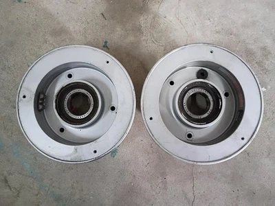 Conjunto de rueda Cleveland 40-77B 5,00 x 5 Foto 1 de 4