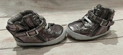 Michael Kors Rose Gold baby Girl sneakers size 3 - High Top Zip Side - Image 1 of 4