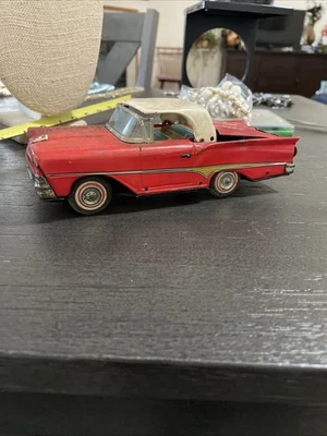 1958 Vintage ￼Ford Tin Retractable Toy Car Needing Restore Has Rust - Image 1 of 4