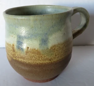 Taza de café Artist Pottery estudio de arte popular azul verde marrón 10 OZ arte - Imagen 1 de 8