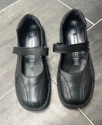 LADIES LORETTA  BLACK SOFT LEATHER ORTHOPAEDIC COMFORT SHOES SIZE UK 5 / EUR 38 - Image 1 of 4