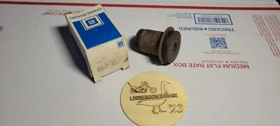 NOS GM 80-05 Chevrolet GMC S10 S15 Jimmy Blazer Control Arm Bushing Bravada OEM - Image 1 of 4