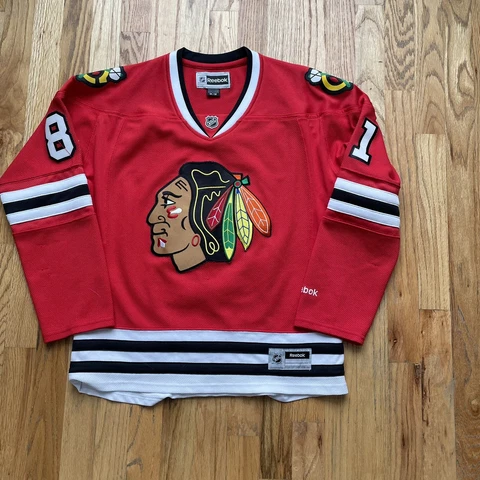 Women's Reebok Premier Chicago Blackhawks Marian Hossa #81 Home Red Jersey Sz M Cover