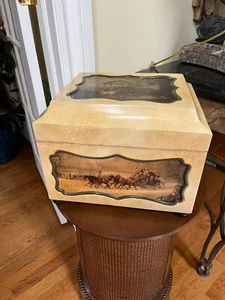 Theodore Alexander Ivory Colored Decoupage Horse Scene Motif  Decorative Box - Picture 1 of 13