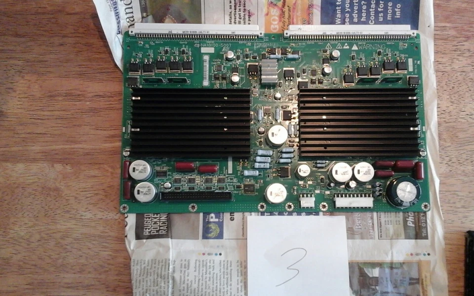 Fujitsu   YSUS BOARD NA18100-5007 FOR PS4208E-B - Image 1 of 1