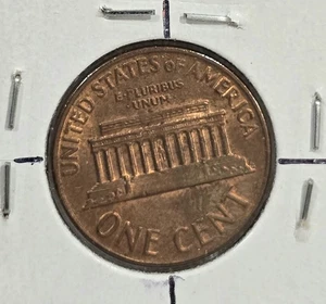 AU Rotated Die Error Coin, 1977 D Lincoln Penny 1C Coin, 25C Combined Shipping - Picture 1 of 2