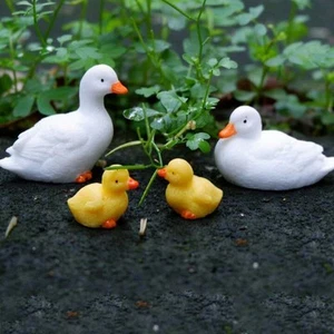 Fairy Garden Terrarium Resin Little Duck Family - Picture 1 of 3