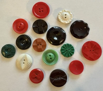 Group  of   VINTAGE    COLT   FIREARM’S  CO.  Plastic   BUTTONS   -- CT-1 - Image 1 of 4