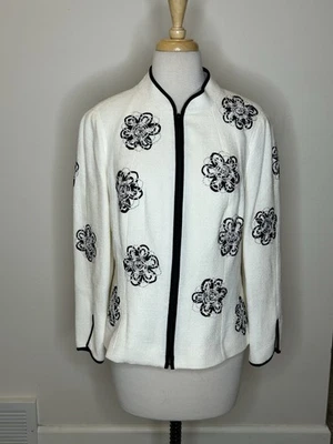 Carlisle Elegant White and Black Floral Women's Jacket Size 10 Zip Front - Image 1 of 4