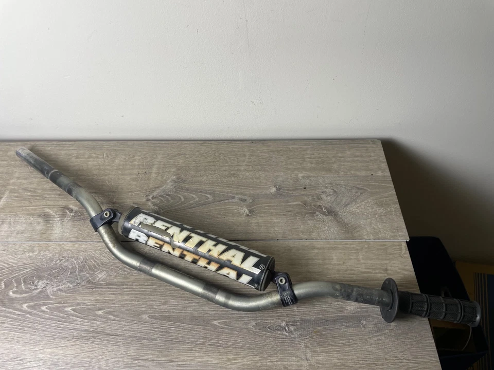 04-22 Honda CRF450R Renthal 971 Handle Bar Handlebar 7/8" - Image 1 of 4