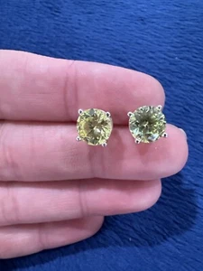 Sterling Silver 925 8mm Round Peridot Stud Earrings, 2.4g - Picture 1 of 8