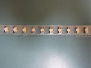 IRISO IMSA-9632S-04Y910 Qty of 75 per Lot Card Edge Connector;FPC/FFC SERIES CO - Picture 1 of 5