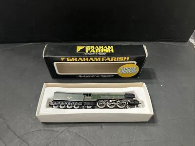 GRAHAM FARISH 1827 CLASS A3 4-6-2 '60052' "PRINCE PALATINE" IN BR LINED GREEN N - Image 1 of 4