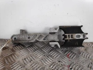 VOLVO S90 II 234 16-21 ENGINE MOUNT FRONT RHS D31339956 - Picture 1 of 2