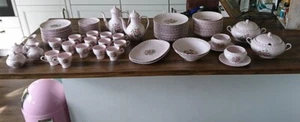 Hutschenreuther Porcelaine rosé 4x sets 74 Teilig - Bild 1 von 3
