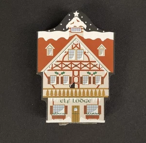 Cat’s Meow Village Christmas North Pole Elf Lodge Glitter Snow -Retired - Picture 1 of 6