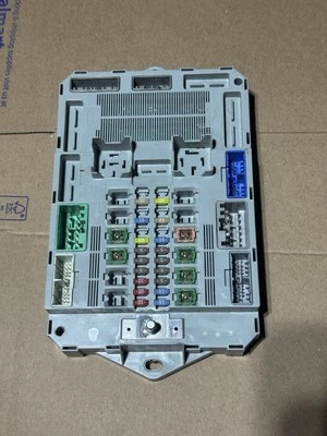 2013-2015 Jaguar XF Trunk Body Control Module BCM Fuse Box DX23-14D628-AG OEM - Изображение 1 из 3