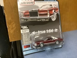 1979 LINCOLN CONTINENTAL LOWRIDER  maroon 1/64. Auto  WORLD - Picture 1 of 3