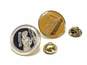 Blondie Rock Band Lot of 2 Yellow & Blue 1" Vintage Lapel Pin Pinback Buttons - Picture 1 of 3