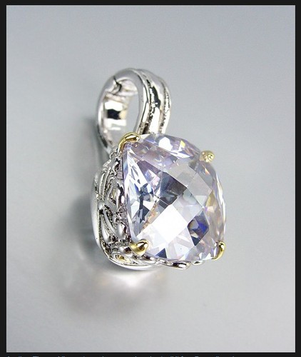 VETEMENTS NUOVO Ciondolo Cristallo QUADRATO Argento Oro Balinese Filigrana Lavanda Stile Designer