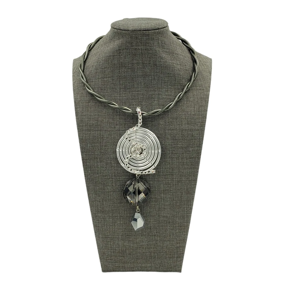 Gargantilla colgante Jeff Lieb tono plata estrás arte moderno firmado Foto 1 de 4